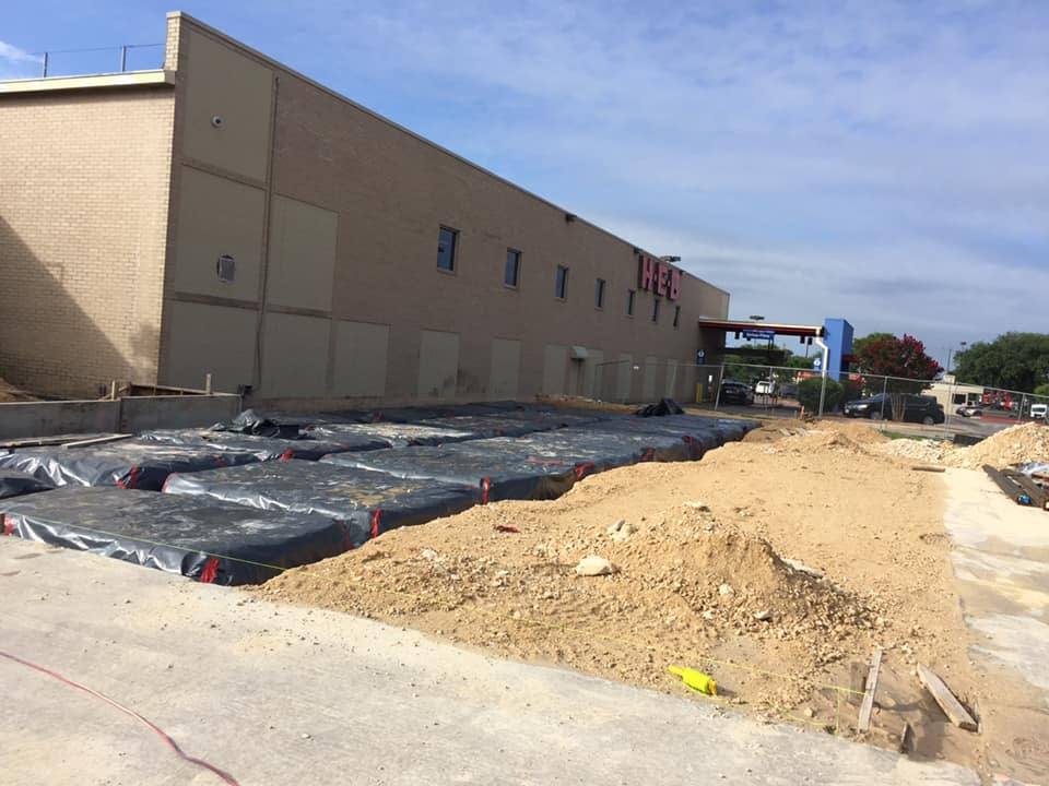 H-E-B Austin: Curbside Pickup and Paving
