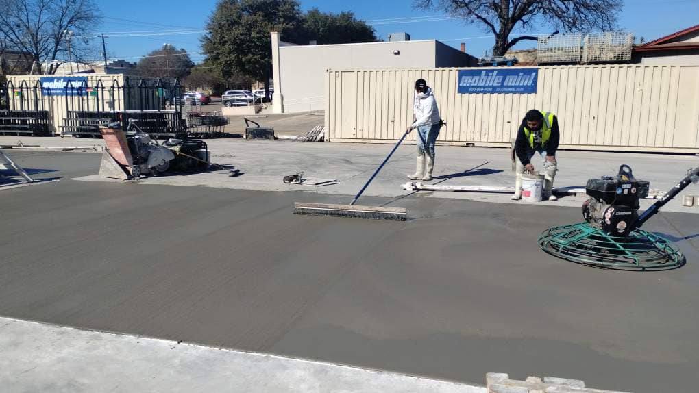 H-E-B Lockhart: Phase 1 Paving in a Four-Day Window