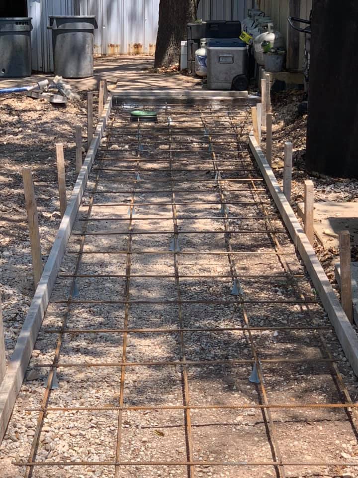 B Daddy's BBQ, Helotes: 1,2,3 Concrete project photo 3