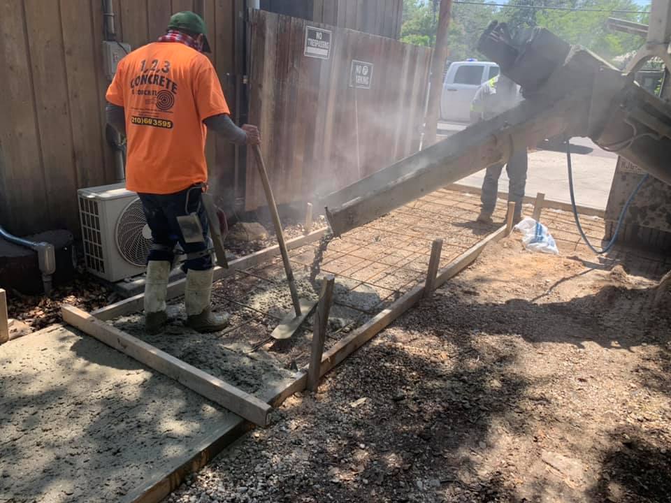 B Daddy's BBQ, Helotes: 1,2,3 Concrete project photo 4