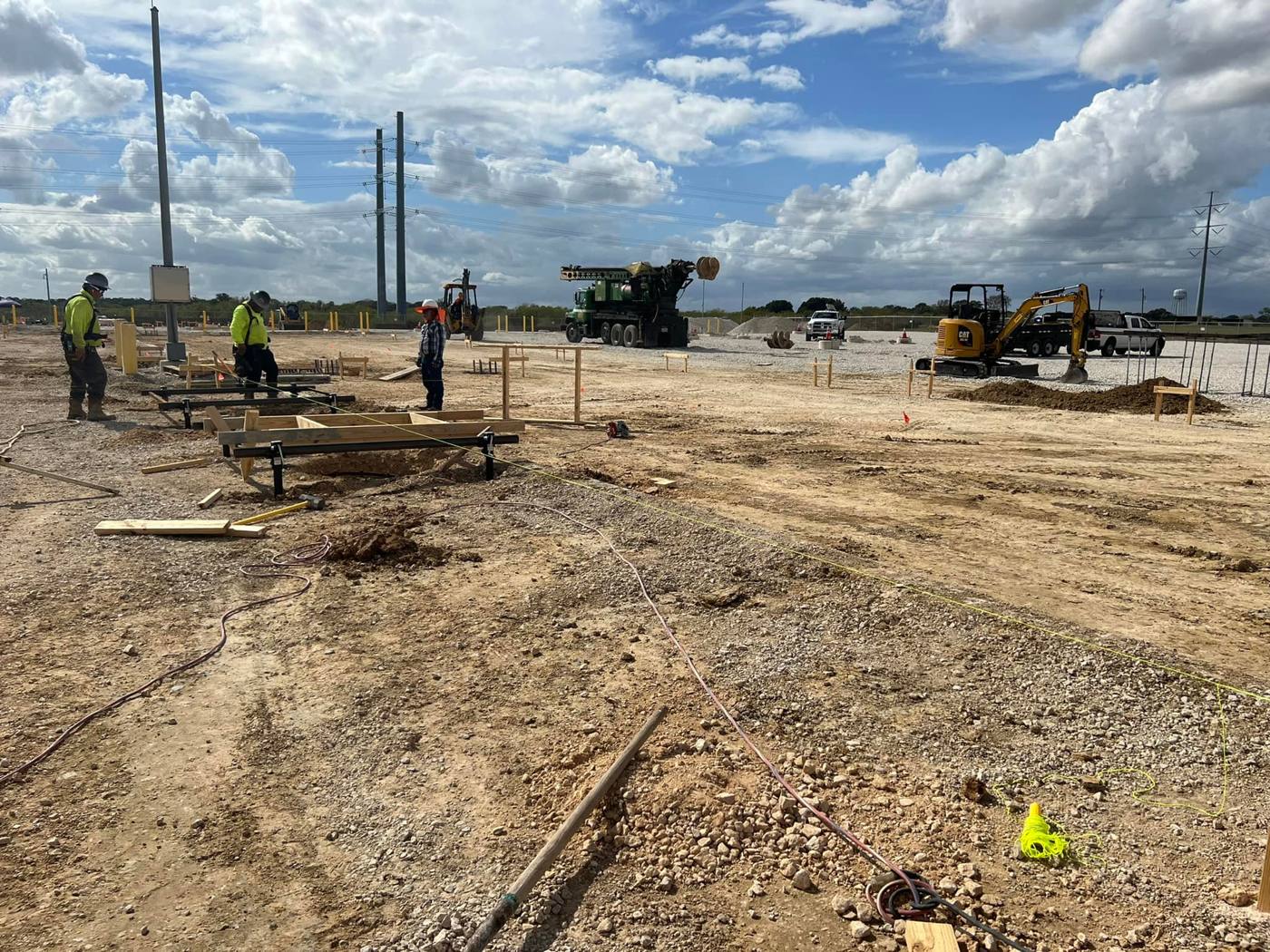 CPS Energy Substation, Seguin: 1,2,3 Concrete project photo 2