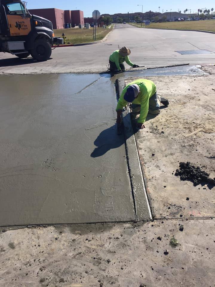 H-E-B Corpus Christi: 1,2,3 Concrete project photo 5