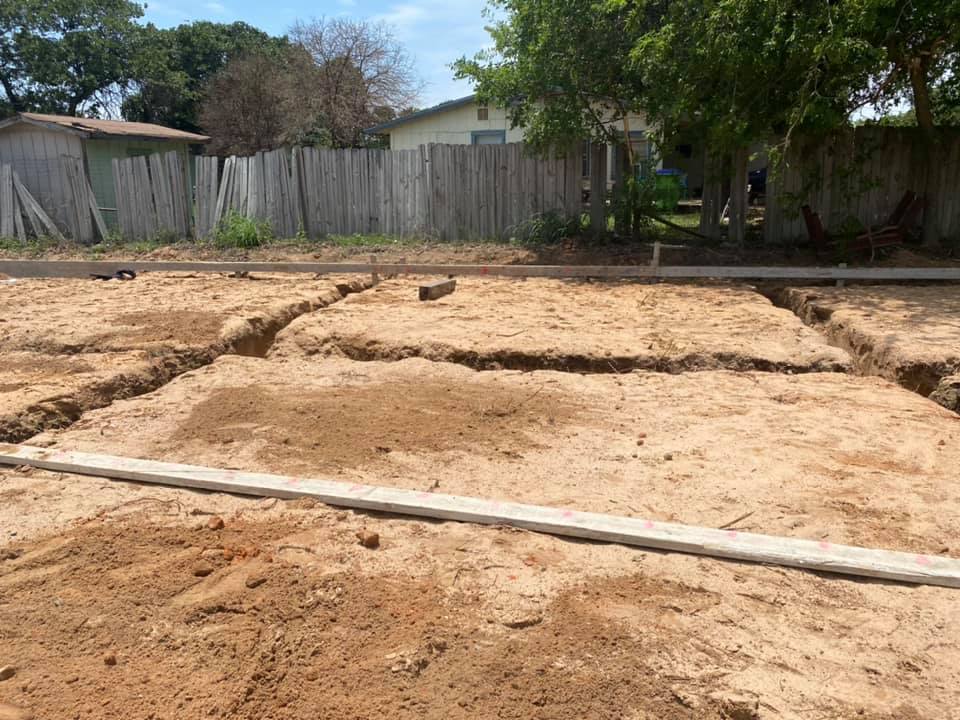 100-Yard Custom Home Foundation: 1,2,3 Concrete project photo 6