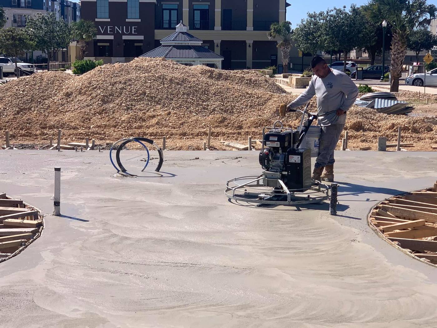 Silos at Freiheit, New Braunfels: 1,2,3 Concrete project photo 5