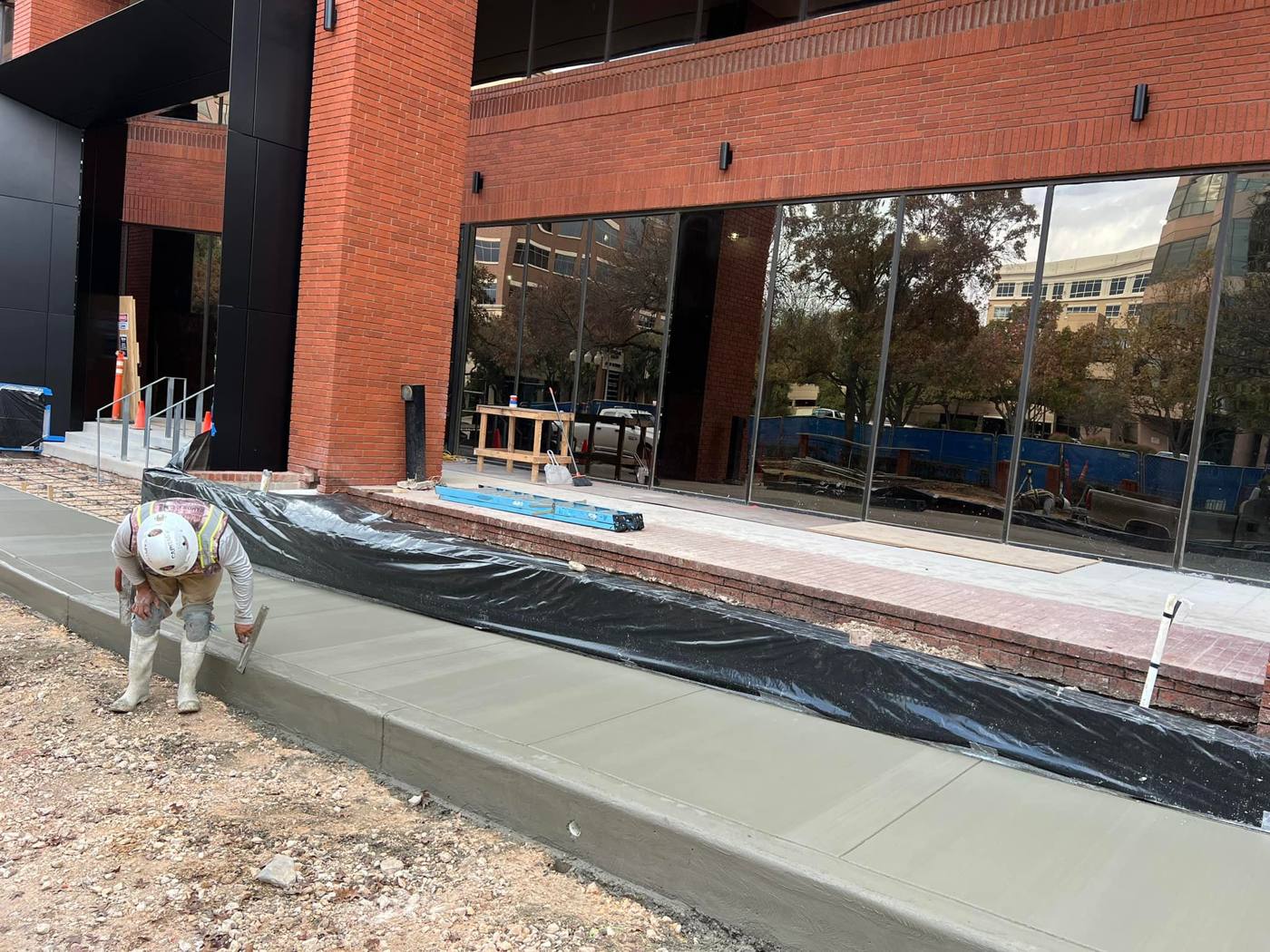 Wells Fargo: 1,2,3 Concrete project photo 4